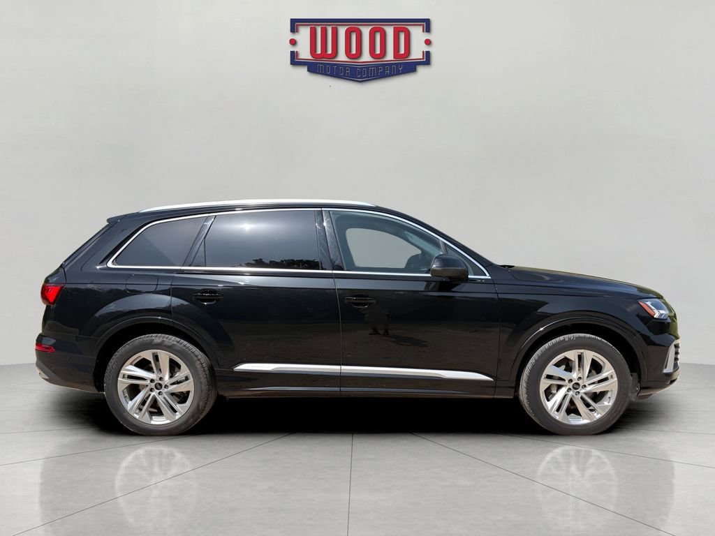 Used 2024 Audi Q7 3.0T Premium Plus AWD/4WD image 2