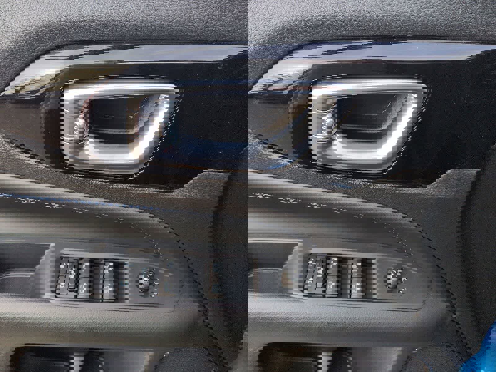 New 2026 Jeep Compass Latitude image 16