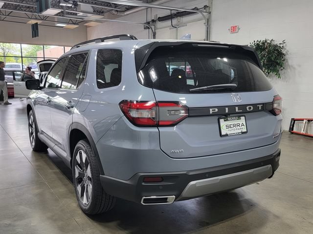 New 2026 Honda Pilot Touring image 7