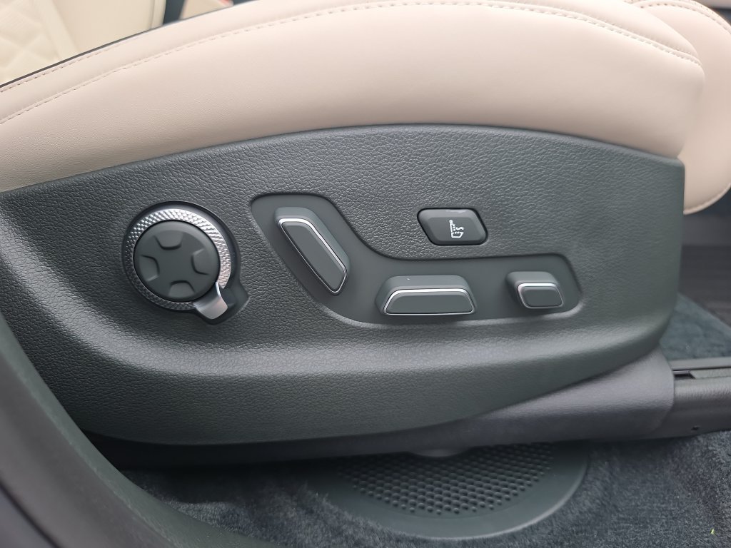 New 2027 Genesis GV80 3.5T e-SC AWD/4WD image 39