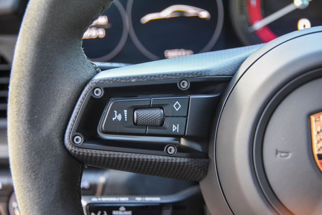 Used 2024 Porsche 911 Carrera GTS image 36