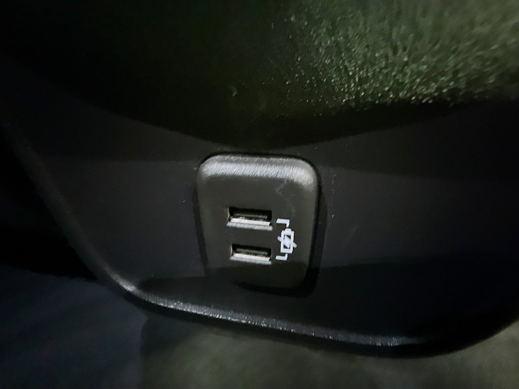 Used 2024 Chevrolet Equinox LT FWD image 40