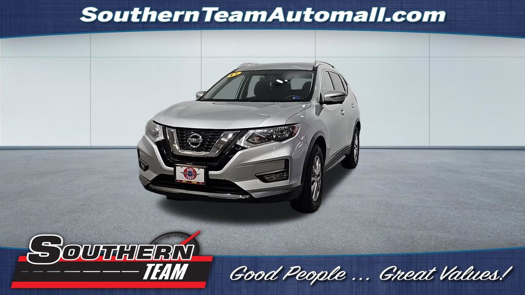 Used 2017 Nissan Rogue SV w/ SV Premium Package