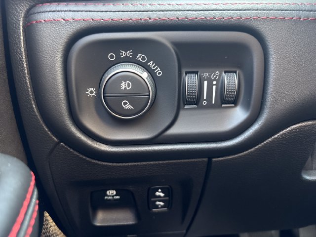 Used 2021 RAM 1500 TRX w/ TRX Lanuch Edition AWD/4WD image 32
