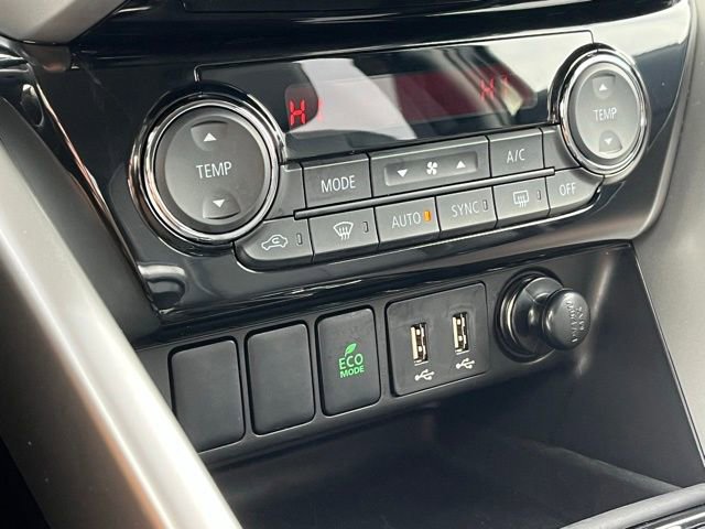 Used 2025 Mitsubishi Eclipse Cross SE image 45