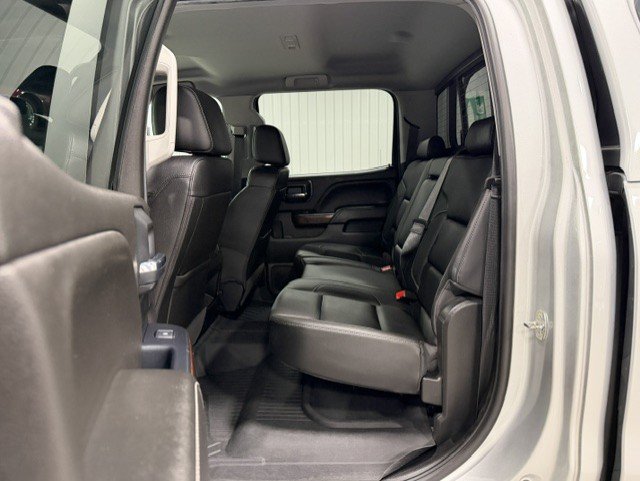 Certified 2018 GMC Sierra 2500 SLT w/ Duramax Plus Package AWD/4WD image 9