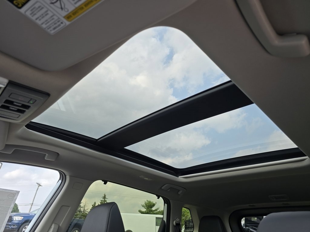 New 2026 Nissan Rogue SV w/ SV Premium Package image 3