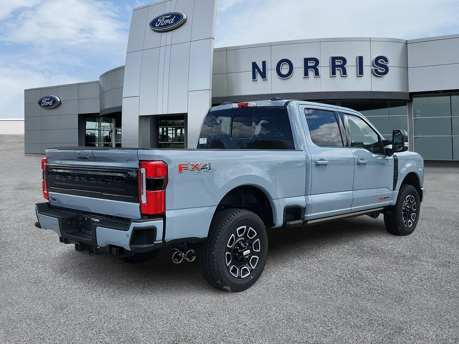 New 2026 Ford F250 Platinum AWD/4WD image 4