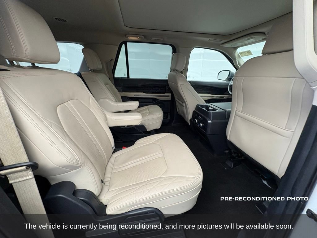 Used 2023 Ford Expedition Max Platinum AWD/4WD image 15