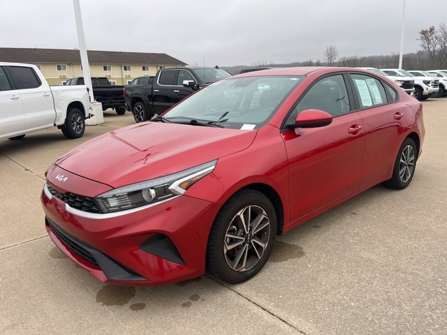 Used 2023 Kia Forte LXS image 7