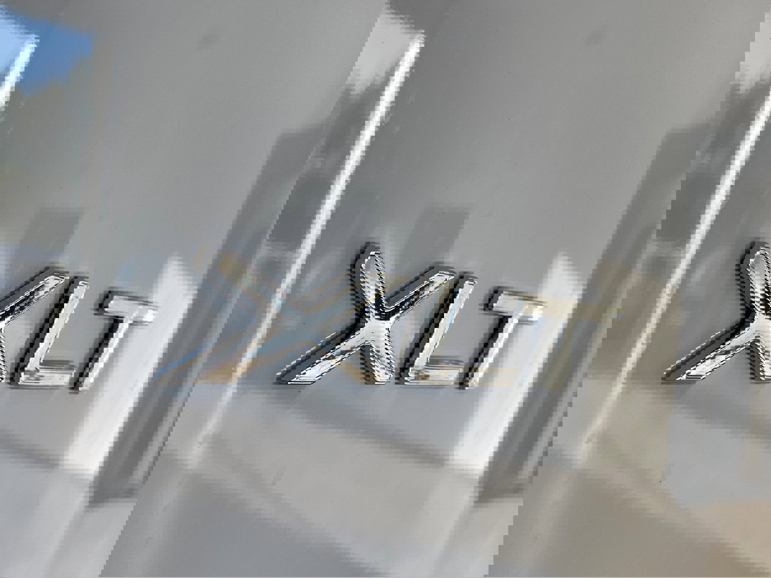 Certified 2025 Ford Transit 350 XLT image 9