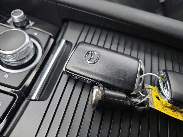 Used 2021 MAZDA MAZDA6 Touring image 29