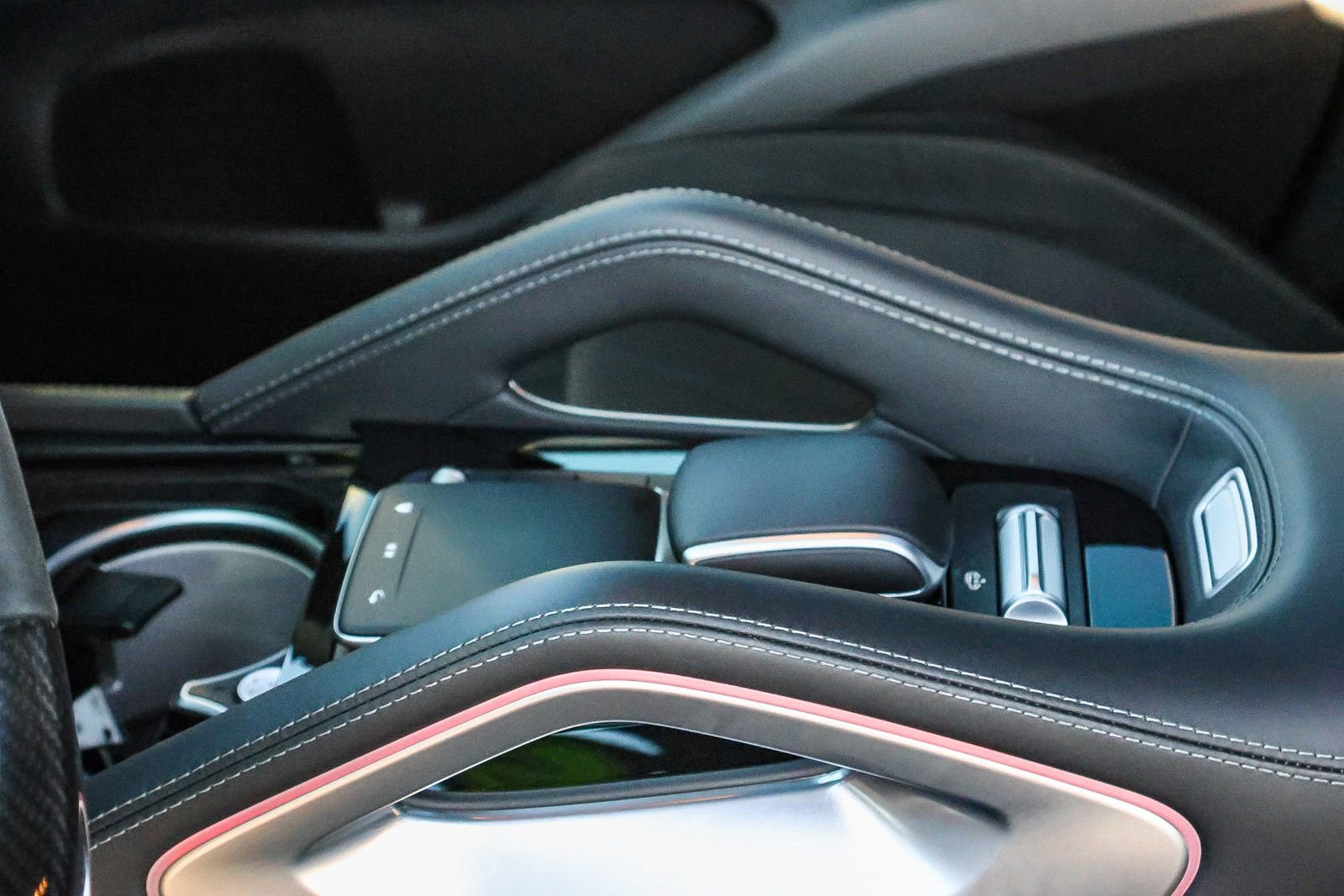 Used 2024 Mercedes-Benz GLE 63 AMG S image 27