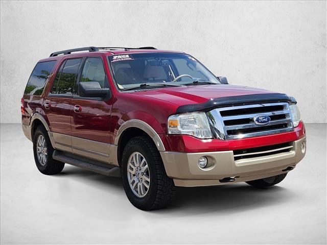 Used 2014 Ford Expedition XLT w/ Equipment Group 202A AWD/4WD image 3