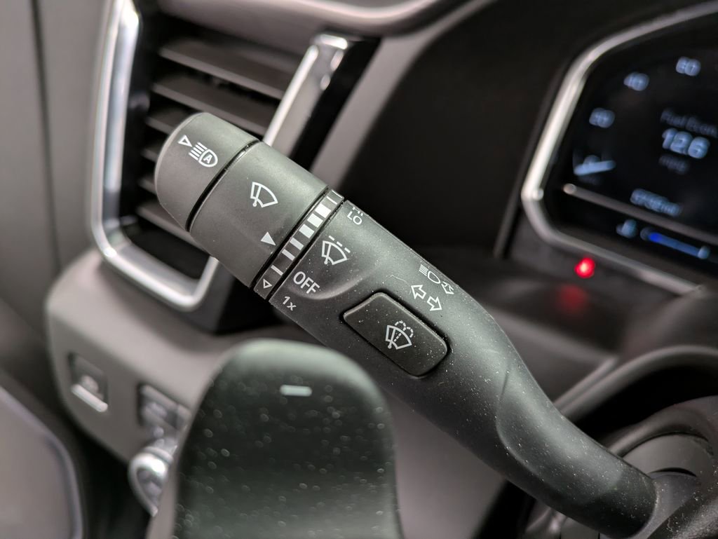 Used 2025 GMC Sierra 1500 Denali Ultimate image 17