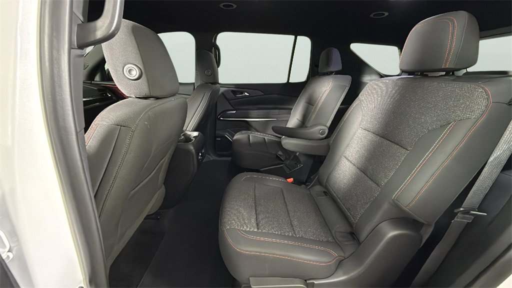 Used 2024 Chevrolet Traverse Z71 w/ Enhanced Driving Package image 27