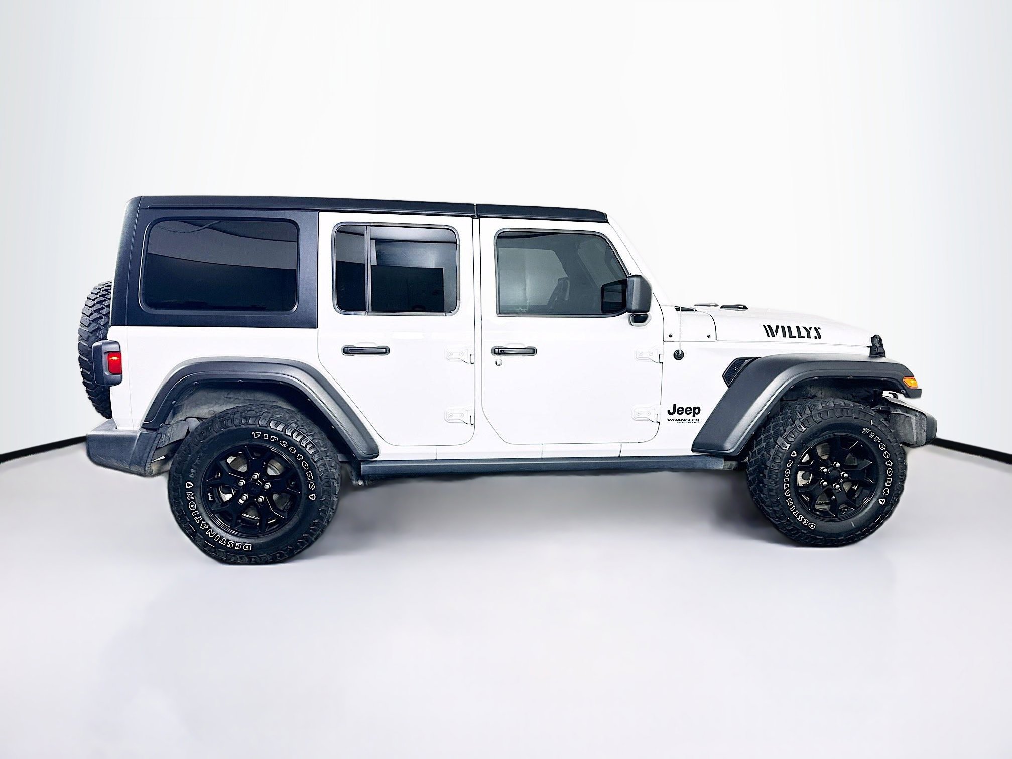 Used 2022 Jeep Wrangler Willys image 10