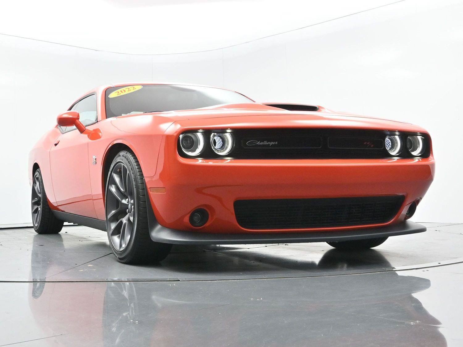 Used 2022 Dodge Challenger R/T Scat Pack RWD image 43