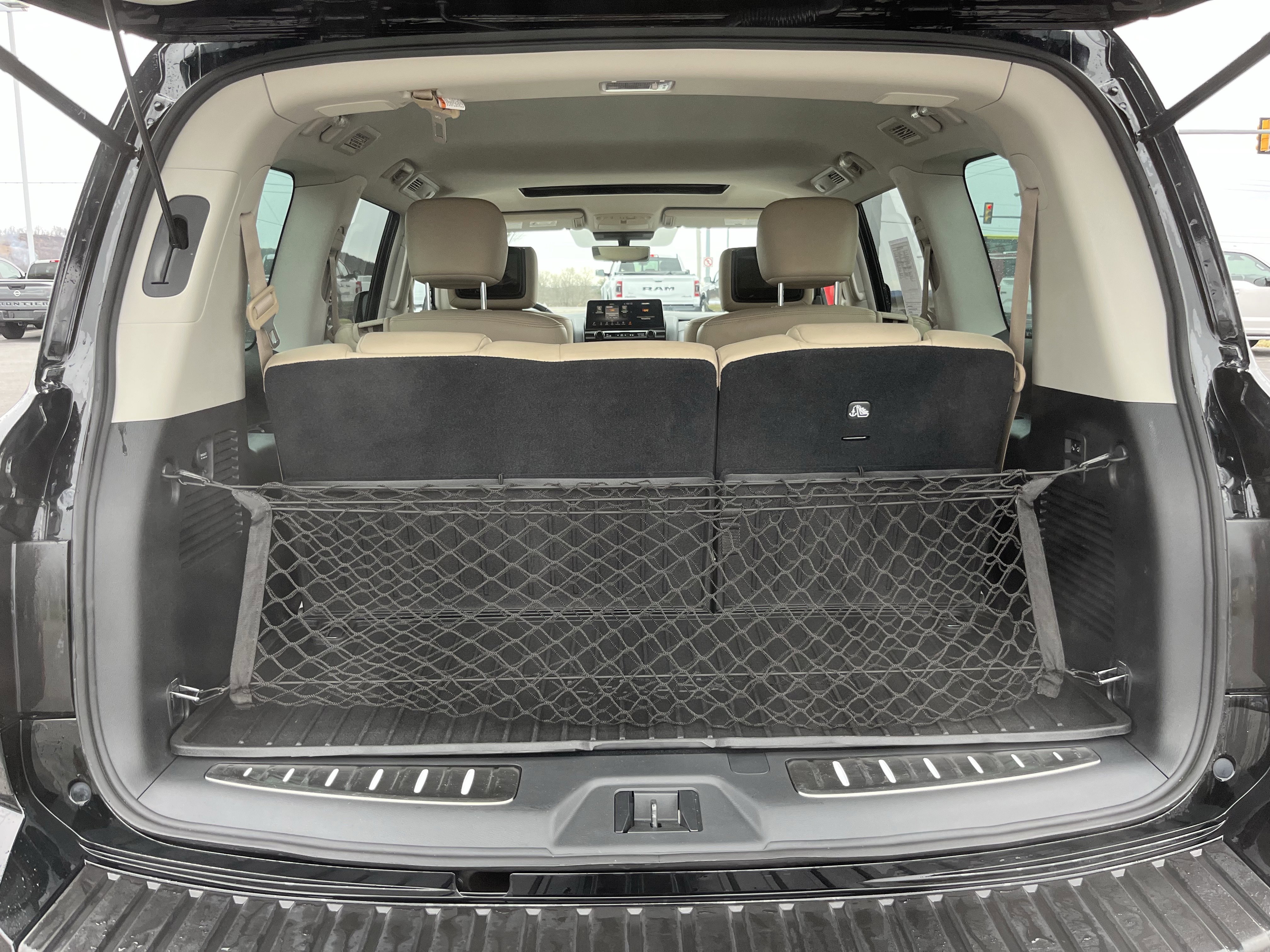 Used 2023 Nissan Armada Platinum w/ Captain's Chairs Package image 5