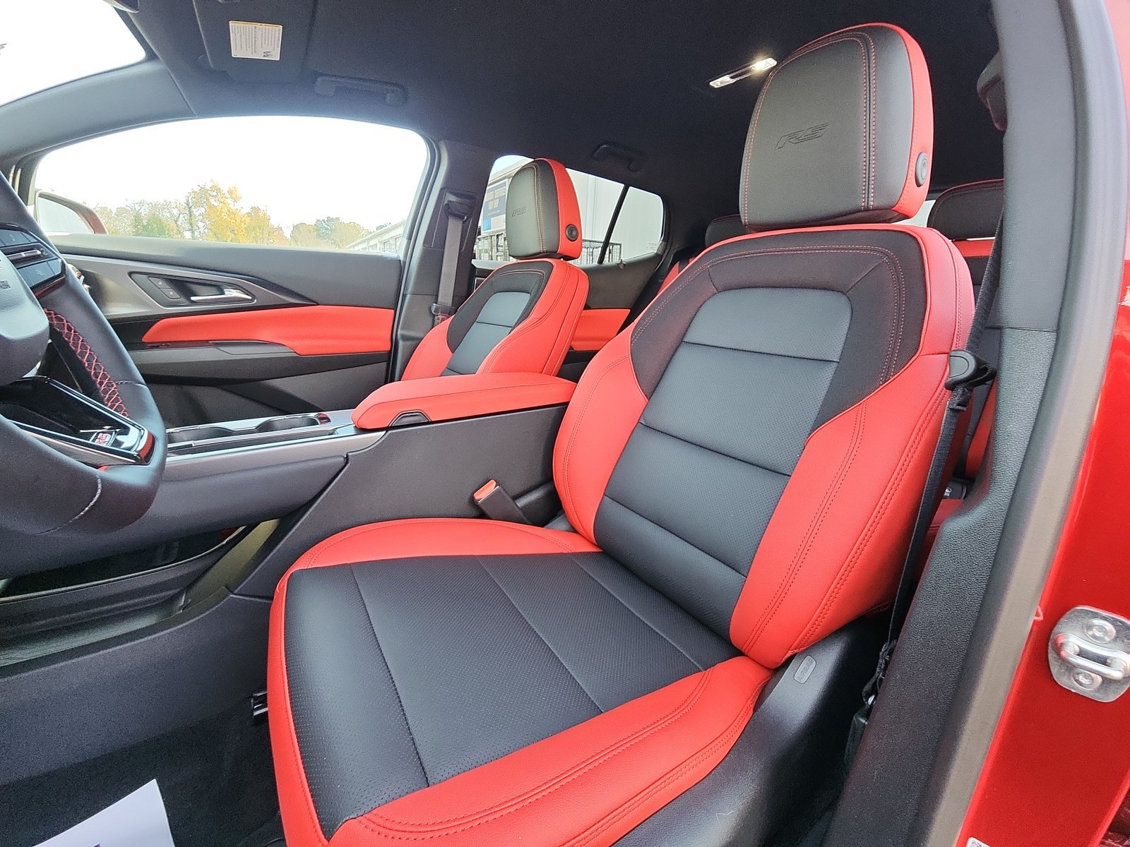 New 2026 Chevrolet Equinox EV RS FWD image 21