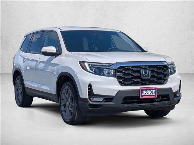 Used 2023 Honda Passport EX-L image 3