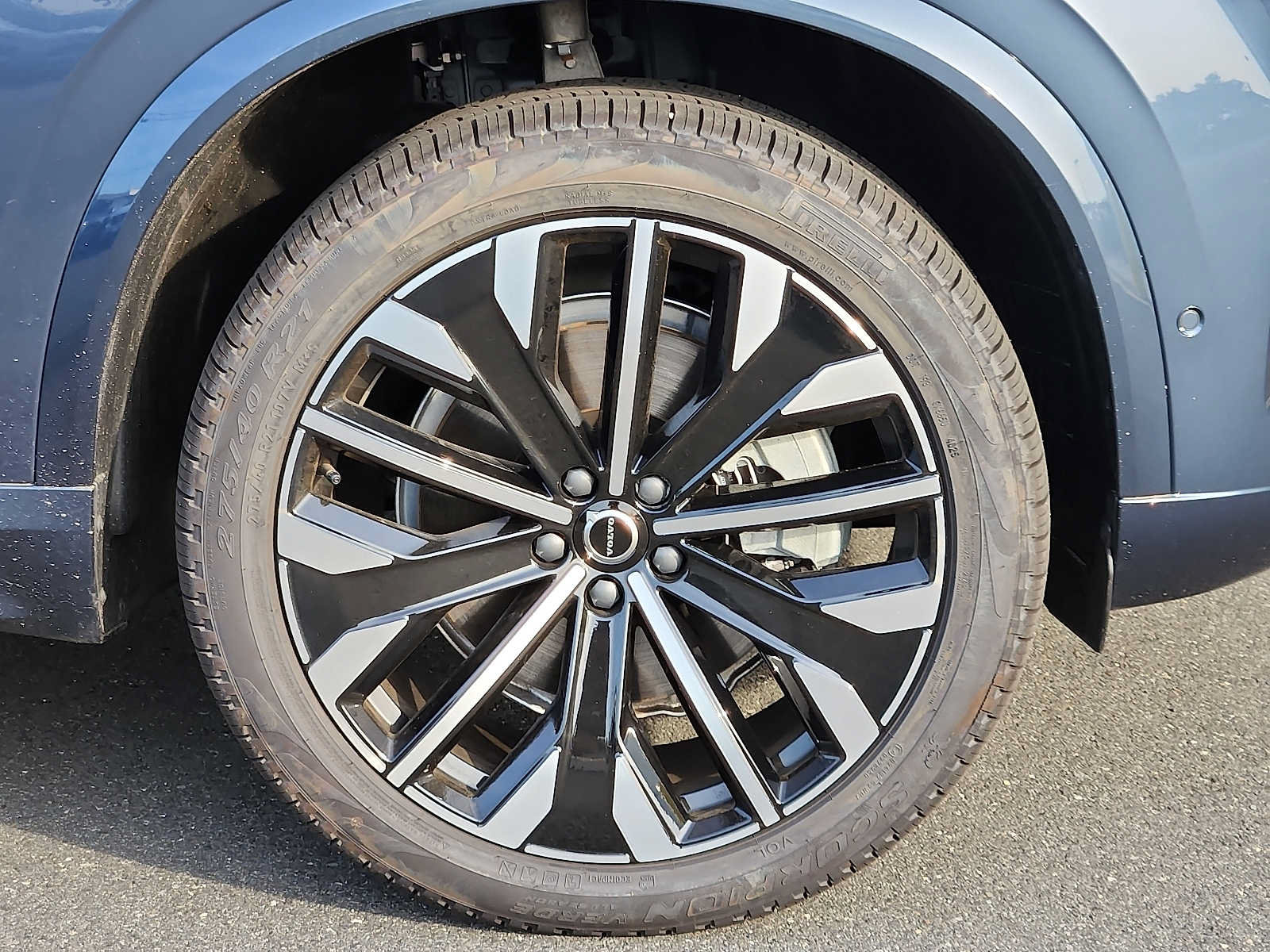 Used 2026 Volvo XC90 B6 Ultra w/ Protection Package Premier AWD/4WD image 8