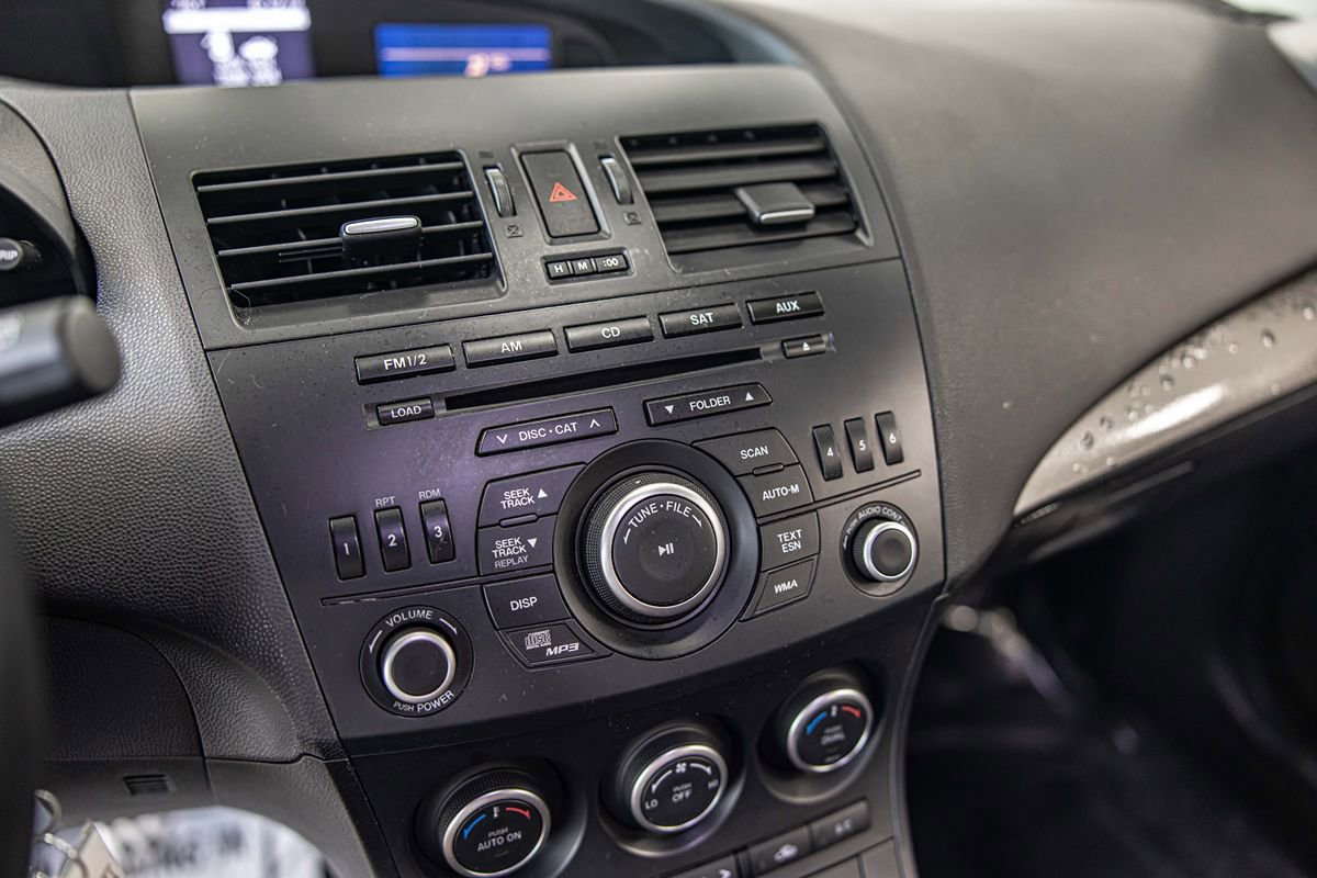 Used 2013 MAZDA MAZDA3 Touring FWD image 27