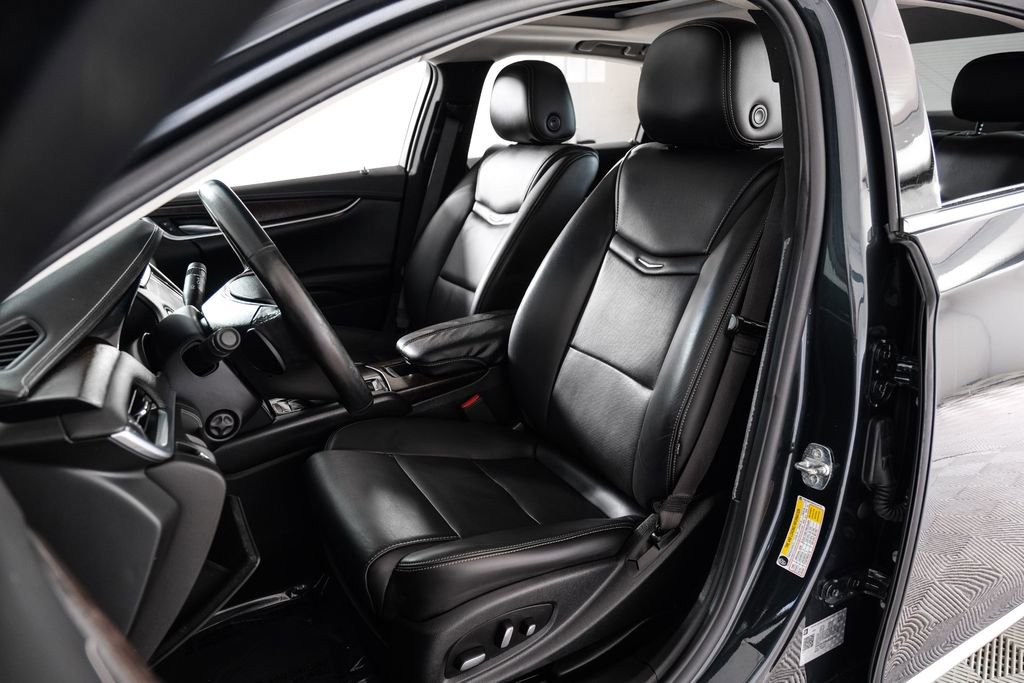 Used 2019 Cadillac XTS Luxury image 28