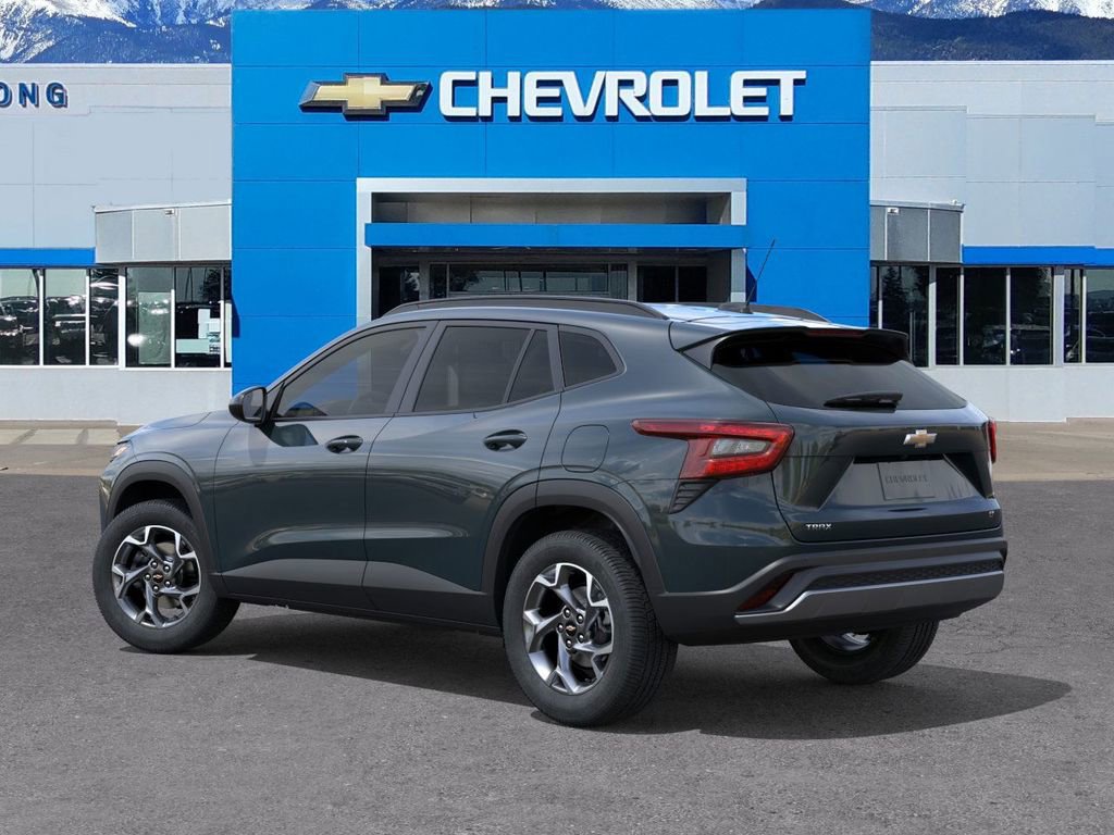New 2026 Chevrolet Trax LT w/ Driver Confidence Package FWD image 3