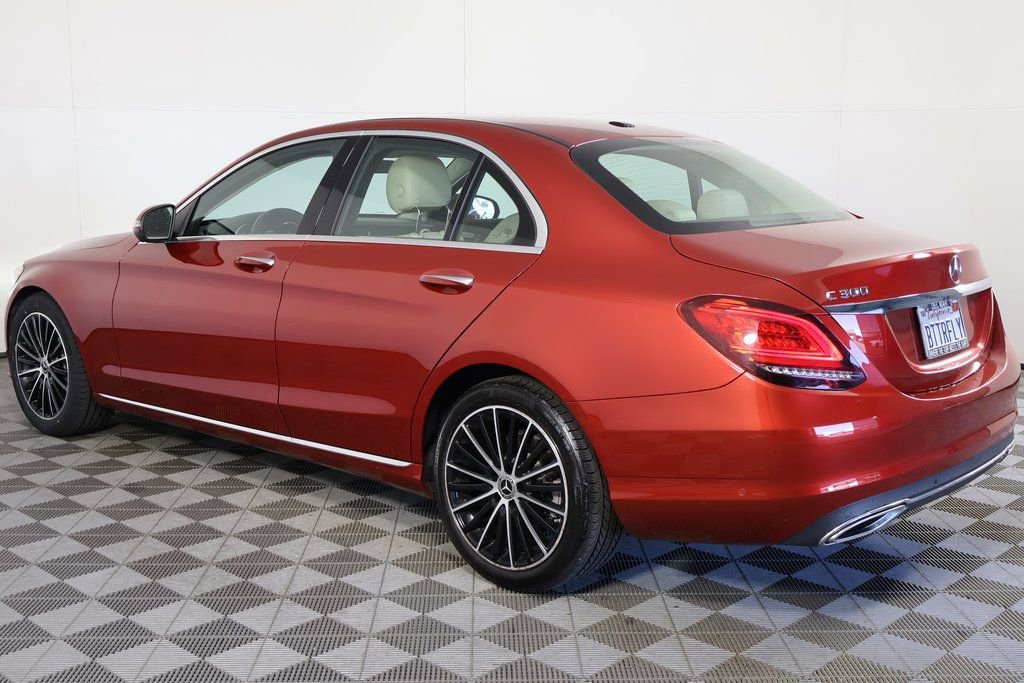 Used 2021 Mercedes-Benz C 300 Sedan image 5