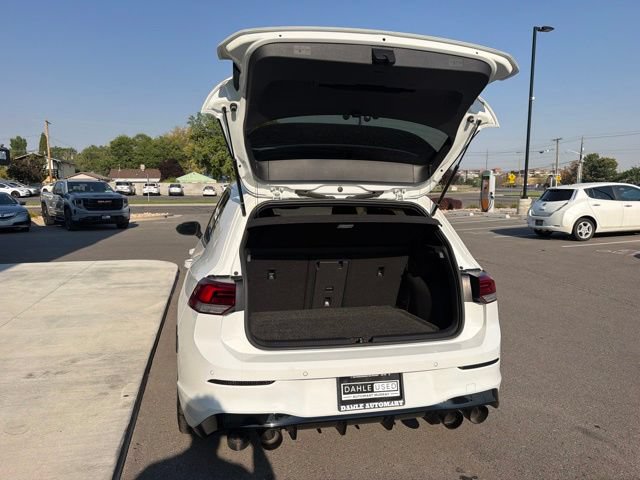 Used 2023 Volkswagen Golf R AWD/4WD image 7