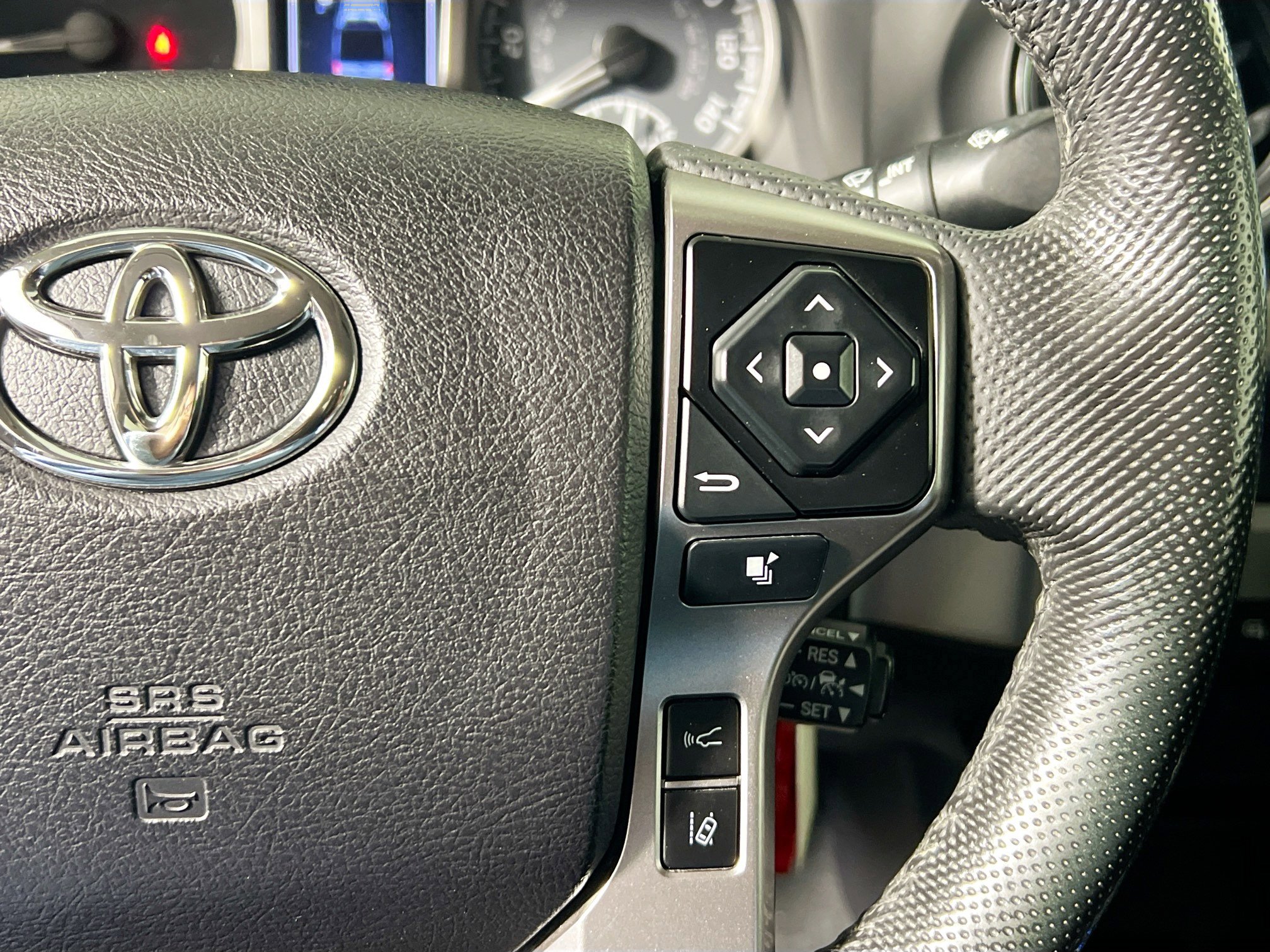 Used 2021 Toyota Tacoma SR5 image 19