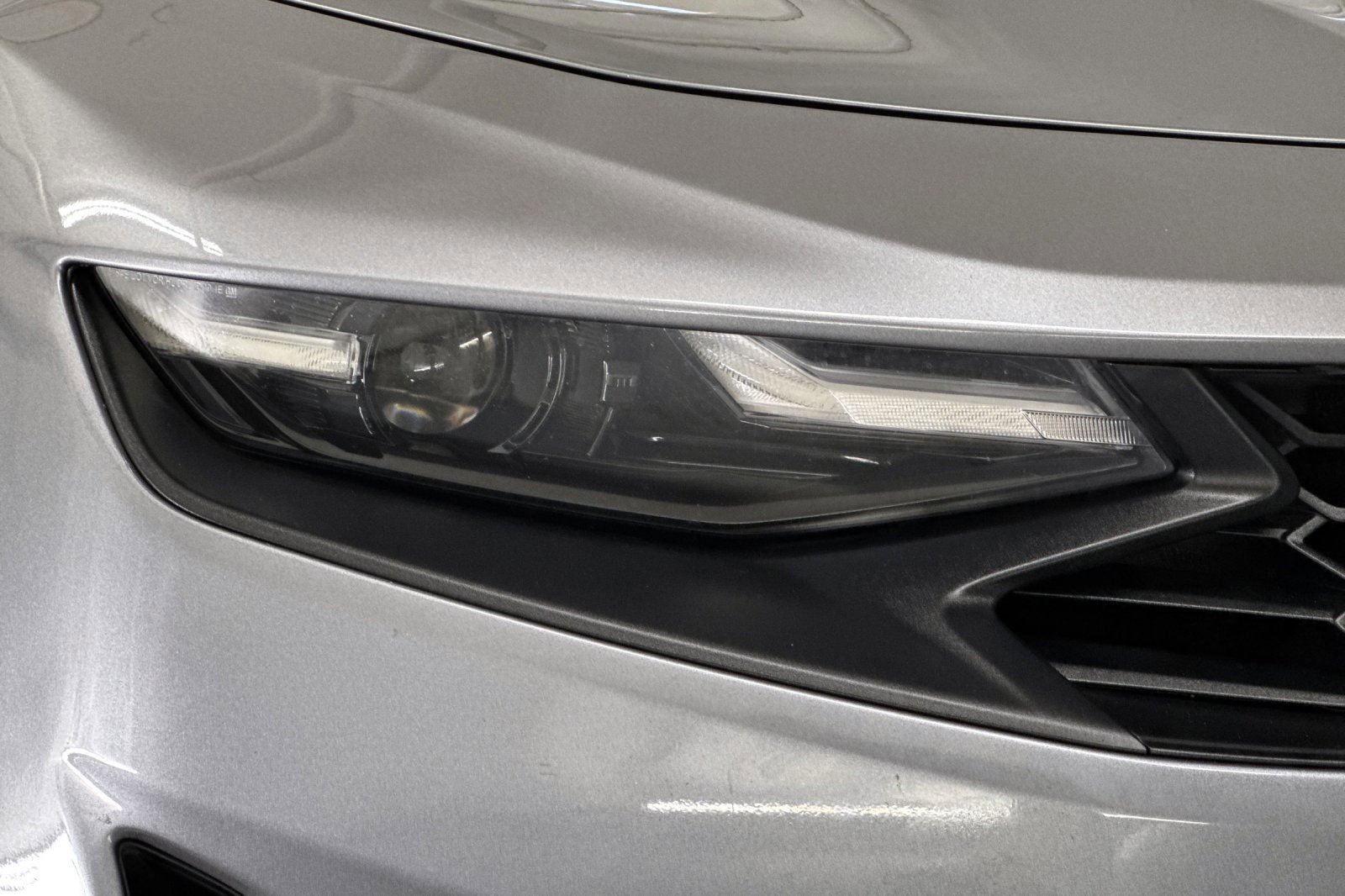 Used 2020 Chevrolet Camaro LT image 11