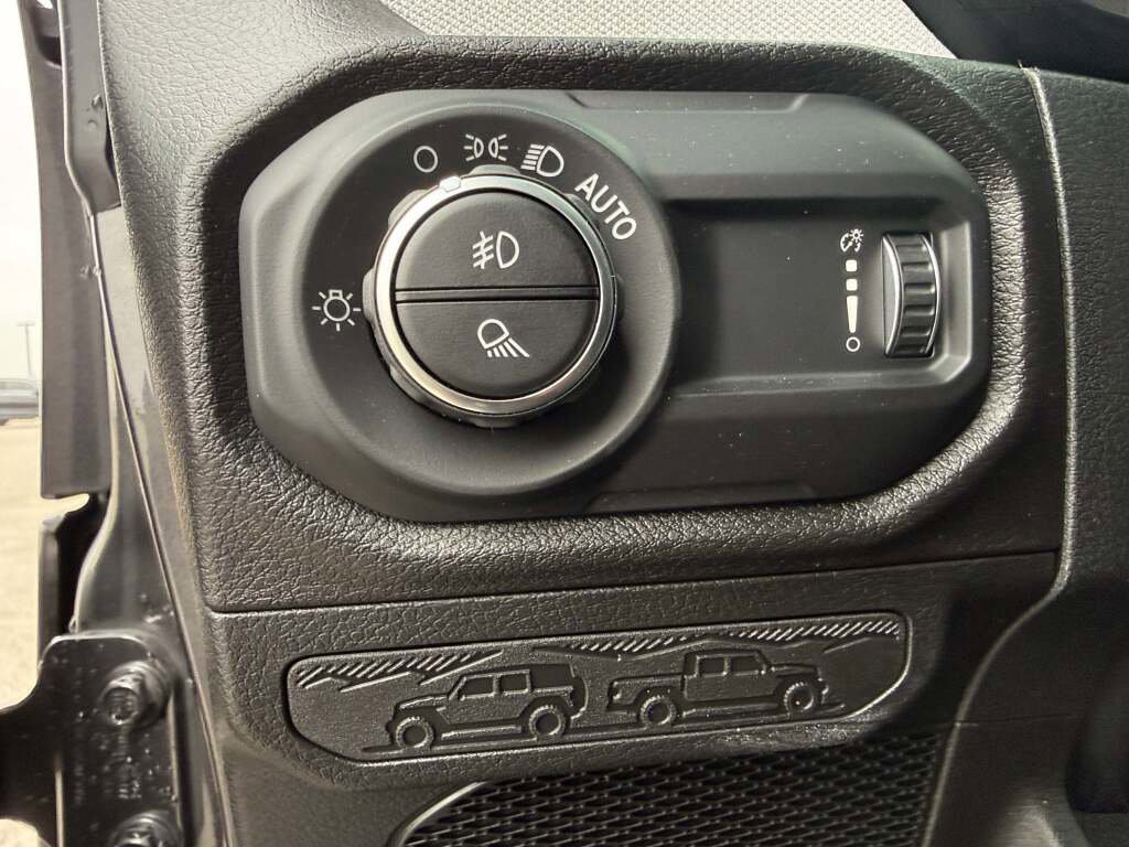 New 2026 Jeep Gladiator Sport image 27