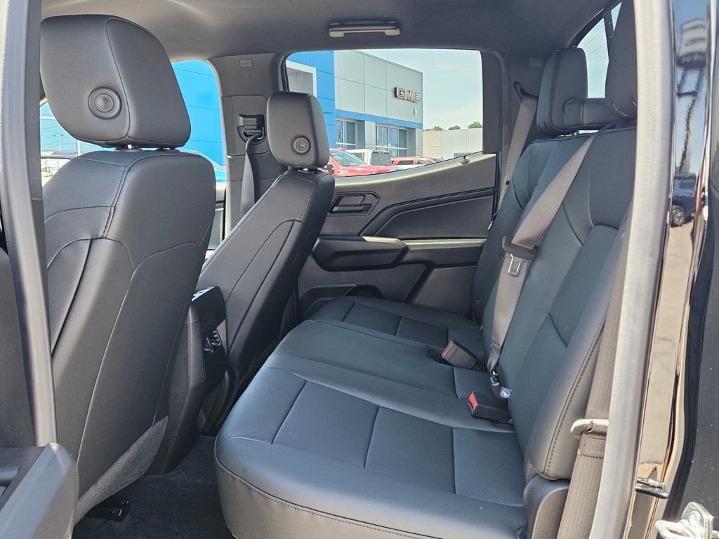 New 2026 Chevrolet Colorado W/T w/ Advanced Trailering Package AWD/4WD image 4