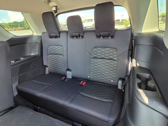 New 2026 Nissan Pathfinder SV AWD/4WD image 13