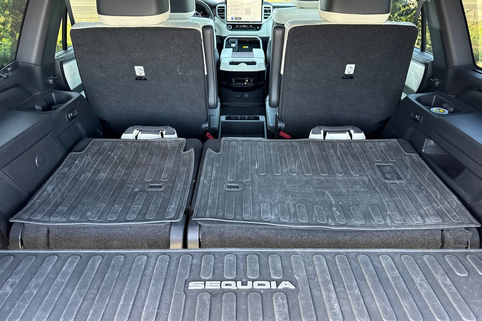 Used 2023 Toyota Sequoia Capstone AWD/4WD image 17