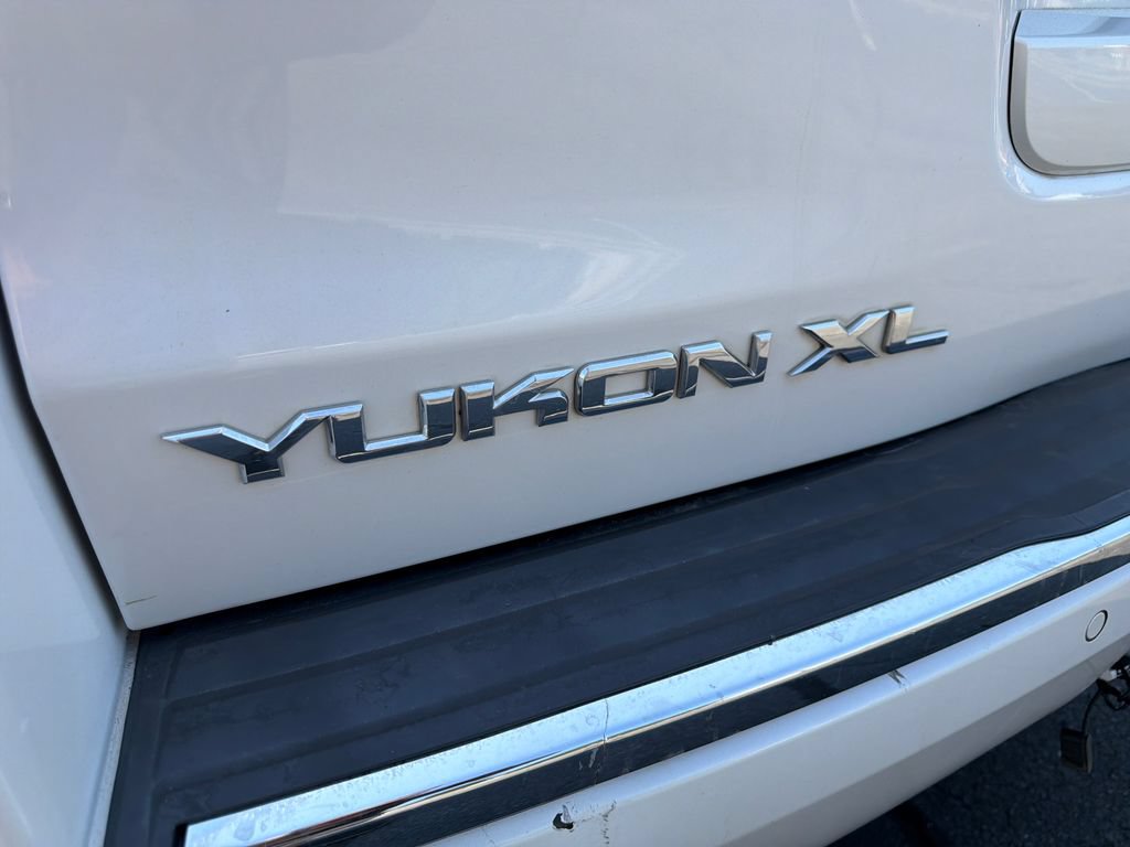 Used 2018 GMC Yukon XL Denali w/ Denali Ultimate Package AWD/4WD image 19