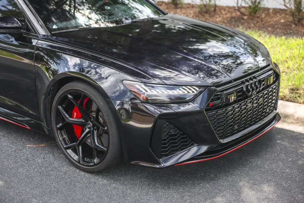Used 2024 Audi RS 6 performance AWD/4WD image 5