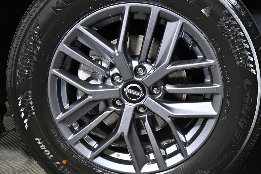 Certified 2025 Nissan Rogue S AWD/4WD image 34