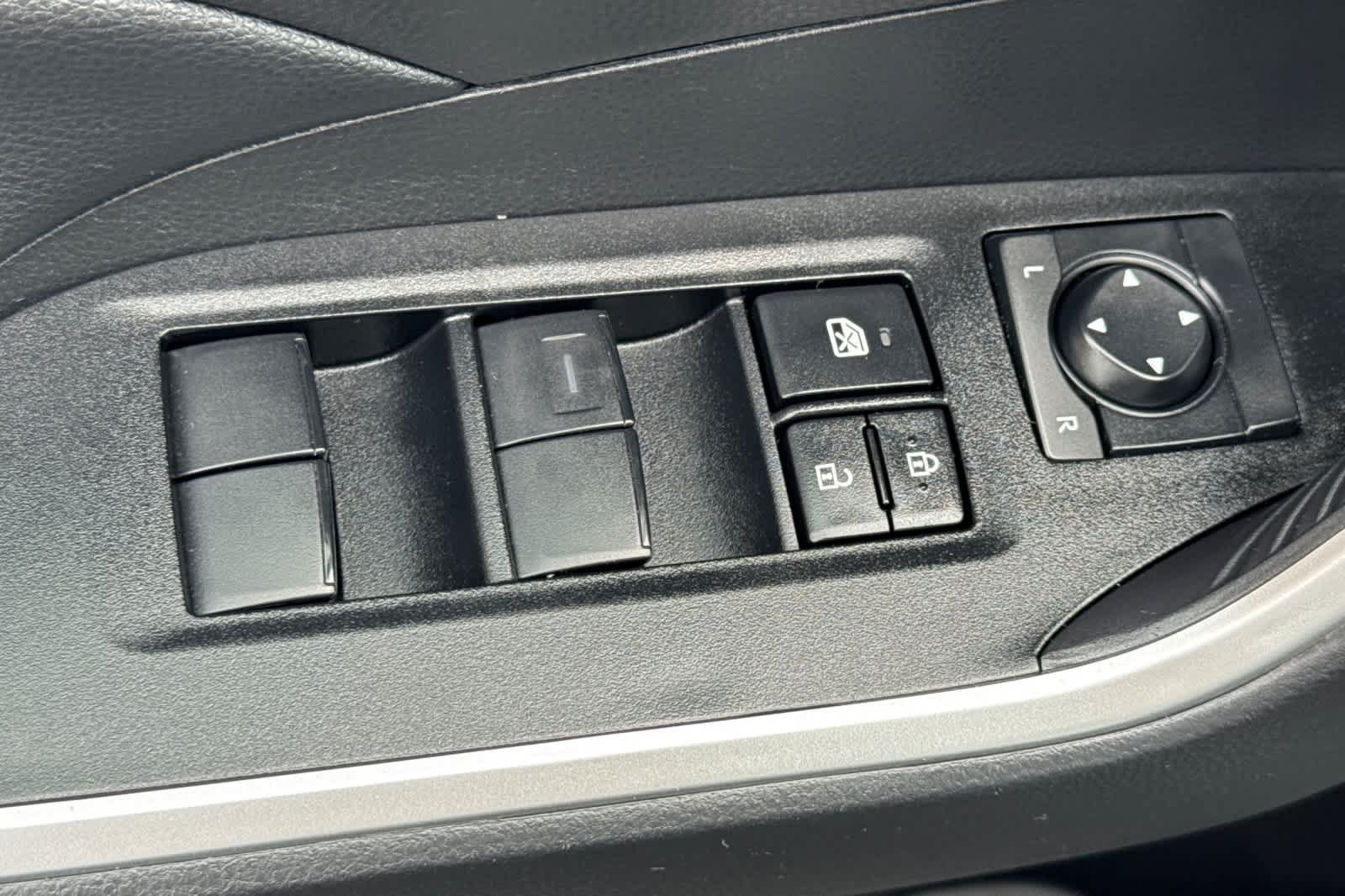 Certified 2024 Toyota RAV4 LE AWD/4WD image 13