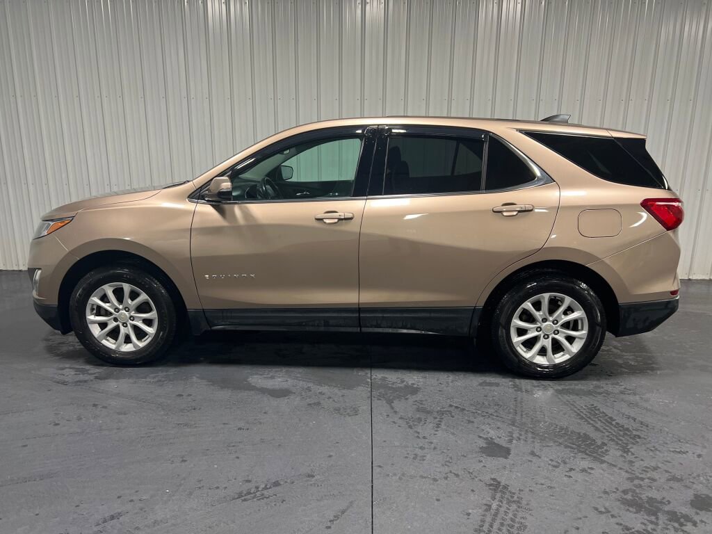 Used 2019 Chevrolet Equinox LT image 18