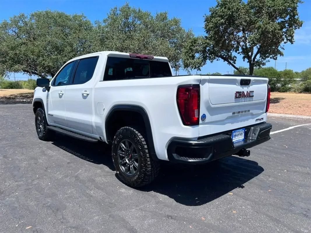 Used 2024 GMC Sierra 1500 AT4X AWD/4WD image 5