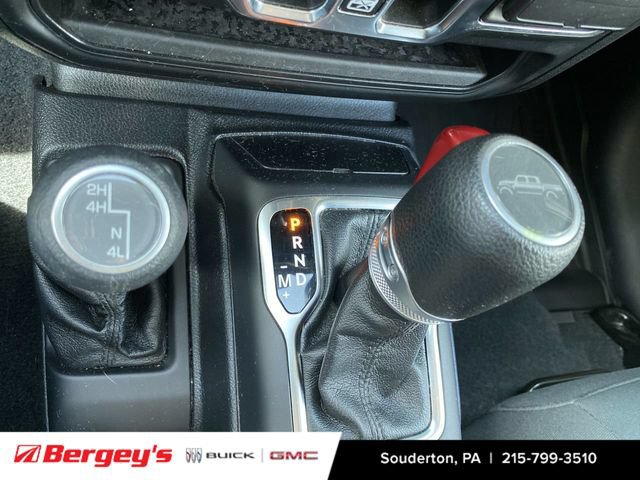 Used 2020 Jeep Gladiator Sport w/ Quick Order Package 24S AWD/4WD image 18