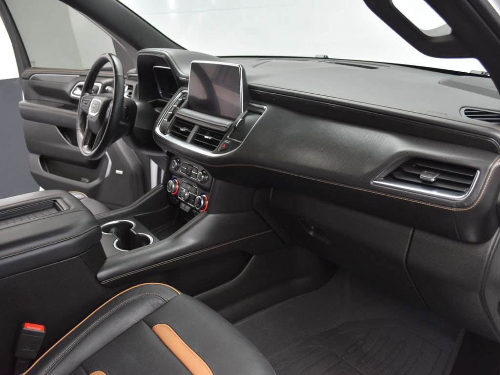 Used 2023 GMC Yukon XL AT4 AWD/4WD image 27