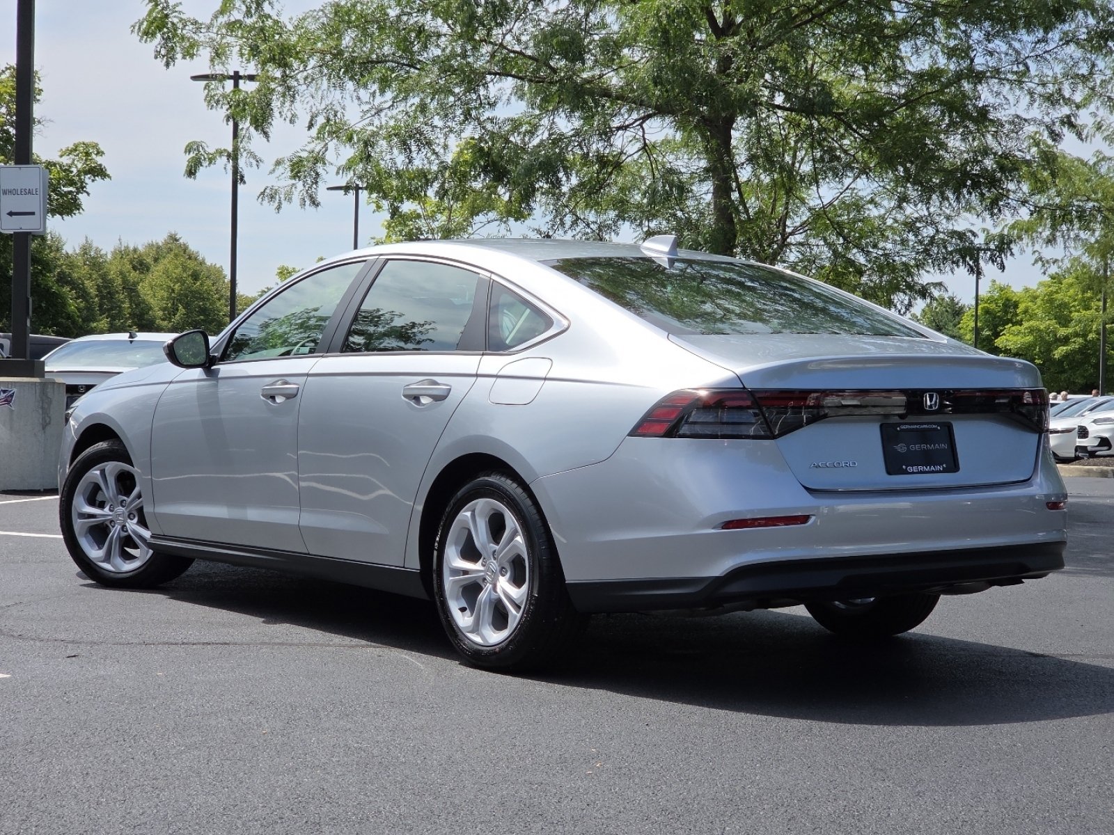 Used 2025 Honda Accord LX image 16