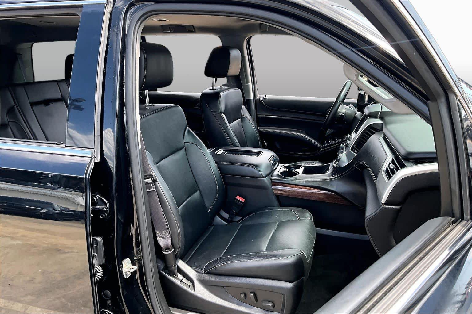 Used 2016 GMC Yukon SLT RWD image 9