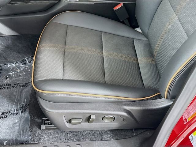 Used 2025 GMC Canyon AT4 AWD/4WD image 19