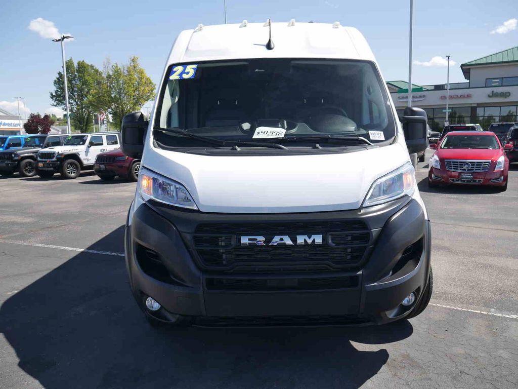 Used 2025 RAM ProMaster 3500 w/ Convenience Group FWD image 3