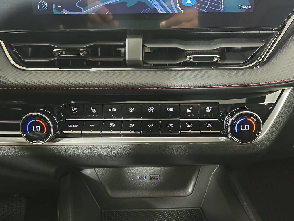 New 2027 Chevrolet Equinox RS w/ Safety and Technology Package AWD/4WD image 20